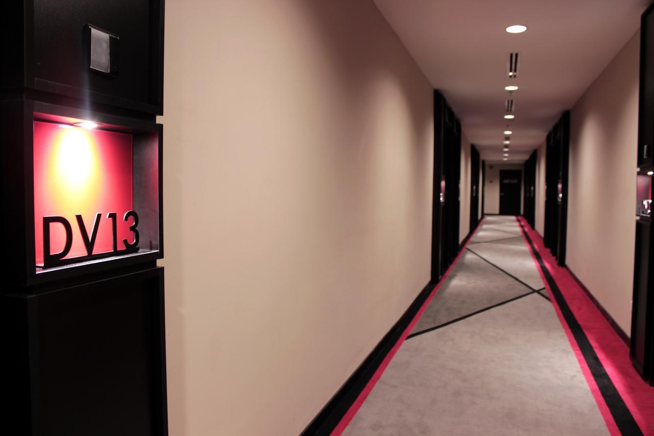 The Red One Klcc Hotel Kuala Lumpur Exterior photo